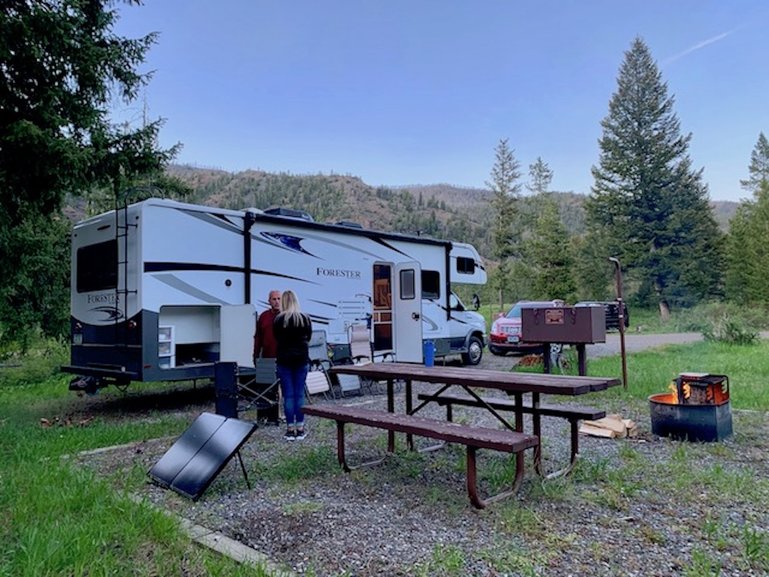 RV camping in Wyoming's public lands