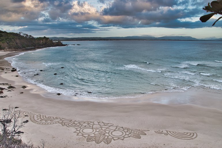 Sand Drawing on Wategos Beach