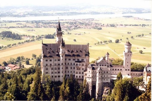 The Fairytale Castles of Neuschwanstein and Hohenschwangau