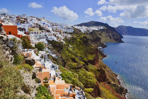 Top Five Things to Do in Santorini