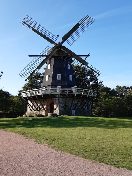 Yep, typical old windmill