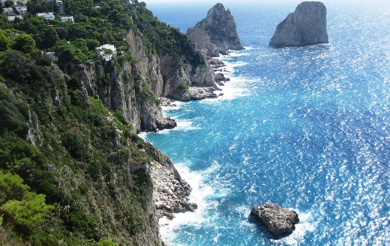 Cliffs in the Amalfi Coast