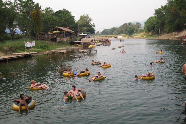 Tubing in Vang Vieng with bars stops on the Nam Som river