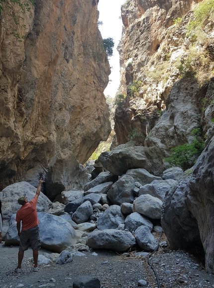 Sarakina Gorge