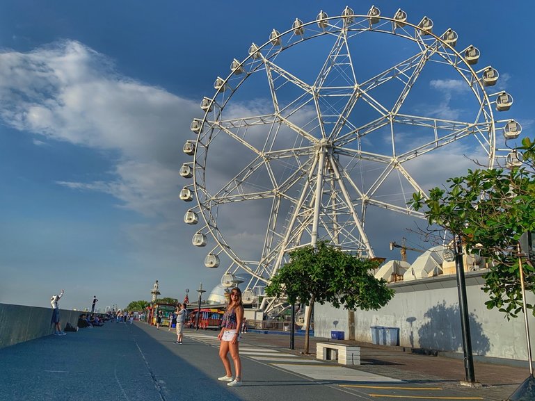 Ferris Wheel on the Baywalk
