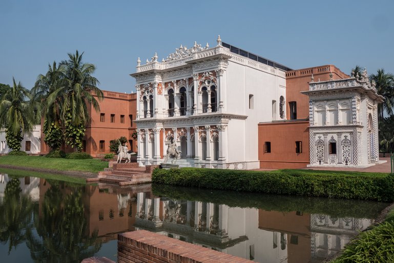 Bara Sardar Bari (house), A majestic place built by lord!