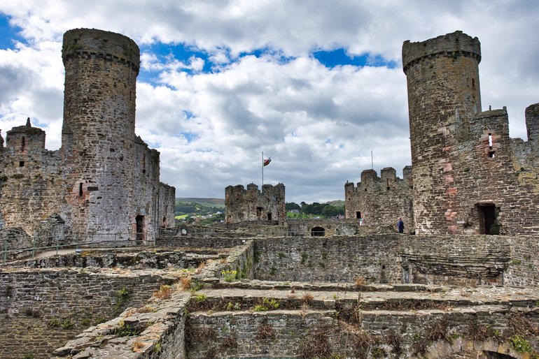 Walking on the walls of the castle