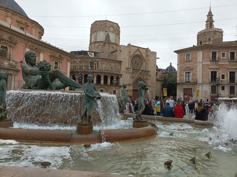 Cathedral of Valencia from Plaza de la Virgen