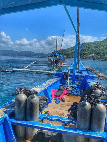 Scuba Diving in Anilao