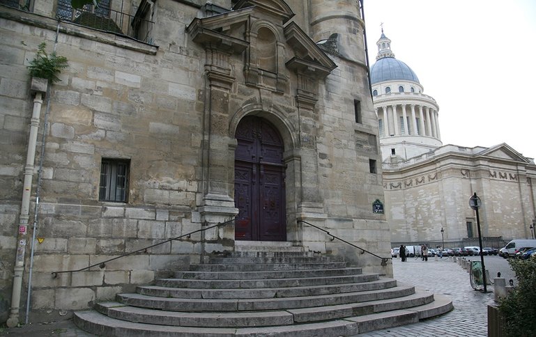 Steps on the side of Church of St Etienne du Mont