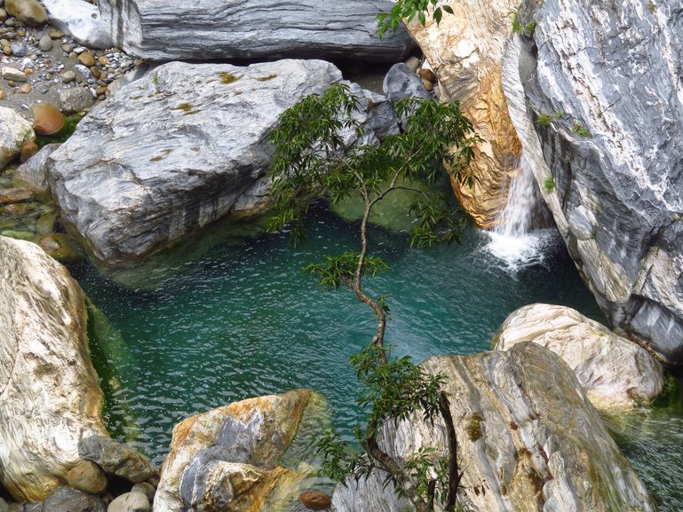 Shakadang Trail, one of Taroko's most popular hikes