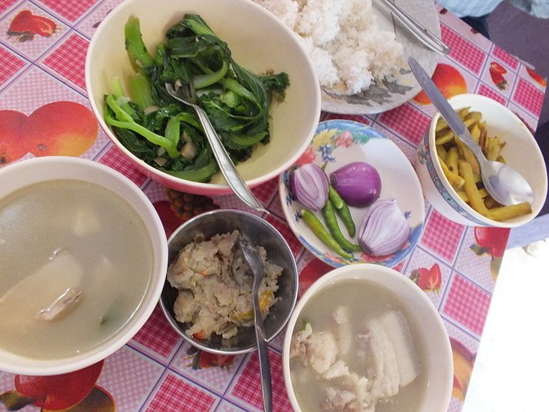 Naga Food