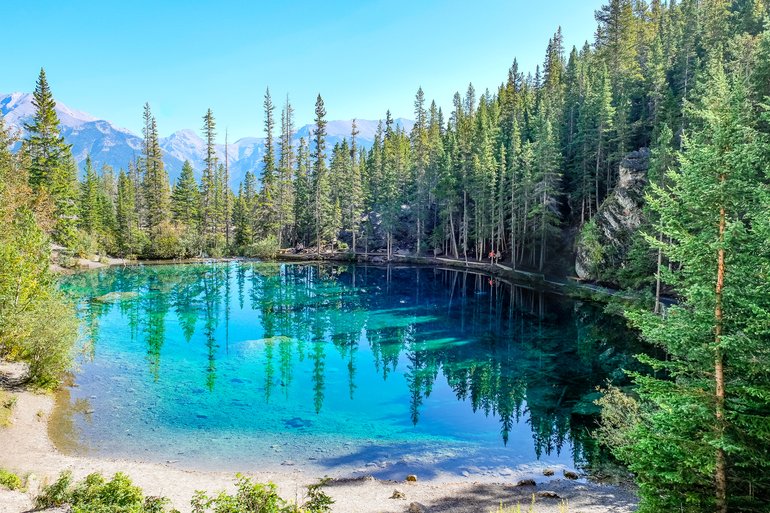 Grassi Lake