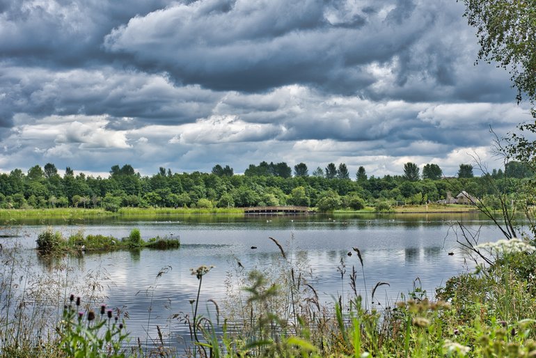 The Lake and Playground at Dumpellier Country Park