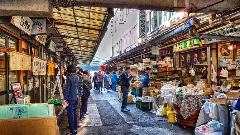 Tsukiji fish market