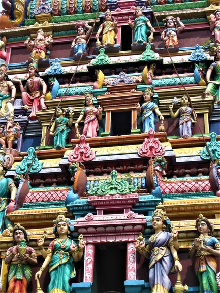 Sri Mahamariamman Hindu Temple in China Town