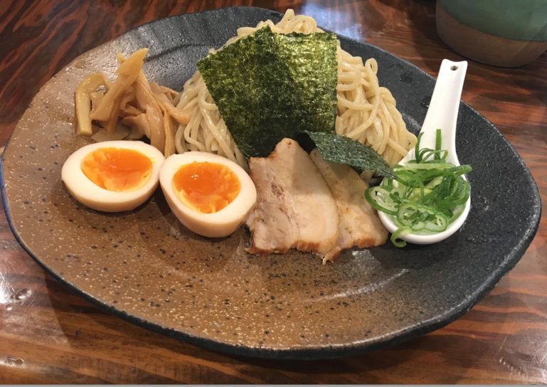 Tatsunoya Ramen in Tokyo, Photo by Cindy Bissig for Lets Travel and Eat