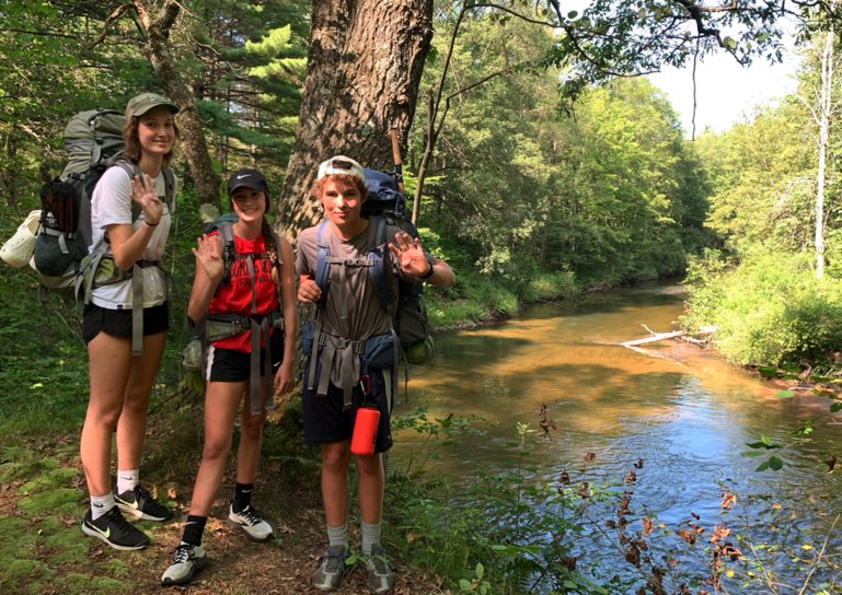 Hiking along the Pine River