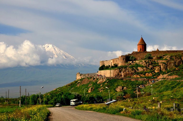 The breathtaking sight of Khor Virap and the biblical Ararat