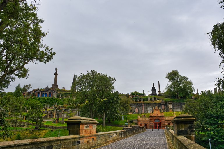 Crossing the bridge to the Glasgow Necropolis